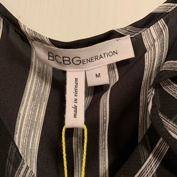 BCBGeneration size M - Picture 2 of 5